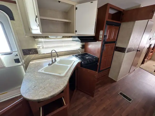 2022 Outback 25MBH Bunkhouse Travel Trailer Family Friendly - Photo 9