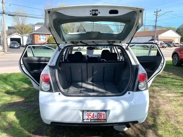 2009 Pontiac Vibe Toyota Matrix 1 Owner 130km - Photo 7