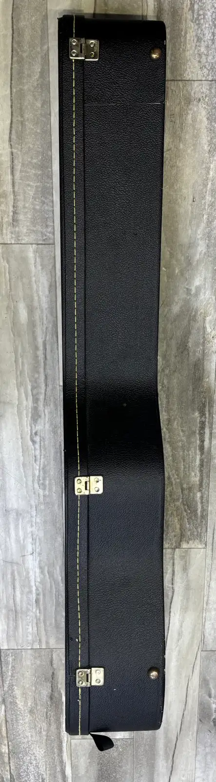 Acoustic Guitar Hard Case - Photo 5