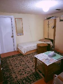 shared room for rent near Humber North - Photo 2