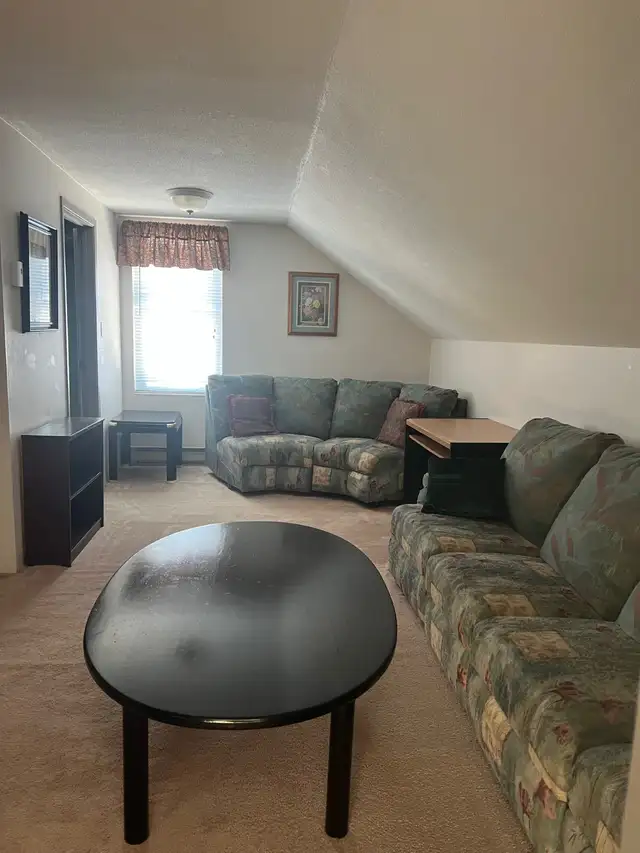 FURNISHED STUDIO & FURNISHED 2 BEDROOM ALL INCLUSIVE & INTERNET - Photo 2