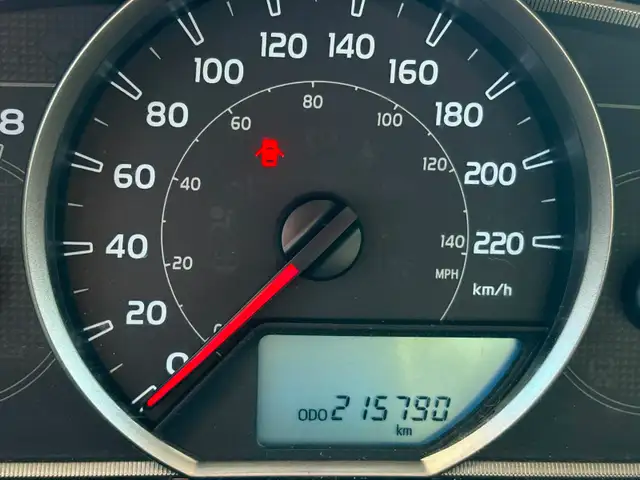 Toyota Rav4 2015 Automatique $13 995. Rusty 450-820-0550 - Photo 7