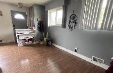 Unfurnished 4 bed, 2 bath house - Photo 5