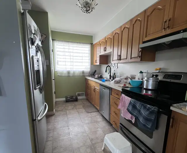 Unfurnished 4 bed, 2 bath house - Photo 10