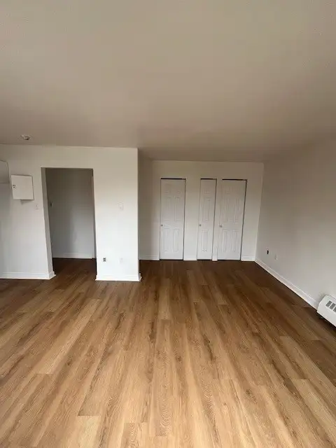 1 ½ Rénové 2 min Métro Longueuil tout inclus, wifi pour juillet - Photo 5