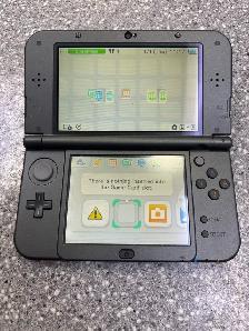 New 3DS XL System Metallic Black With Case
