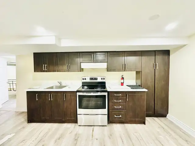 3 bed 2 bath 3 parking - Photo 15