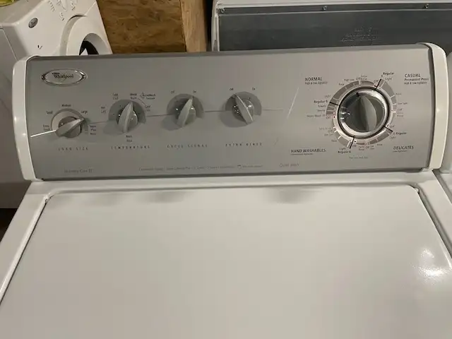Laveuse sécheuse traditionnelles blanches Whirlpool - Photo 2
