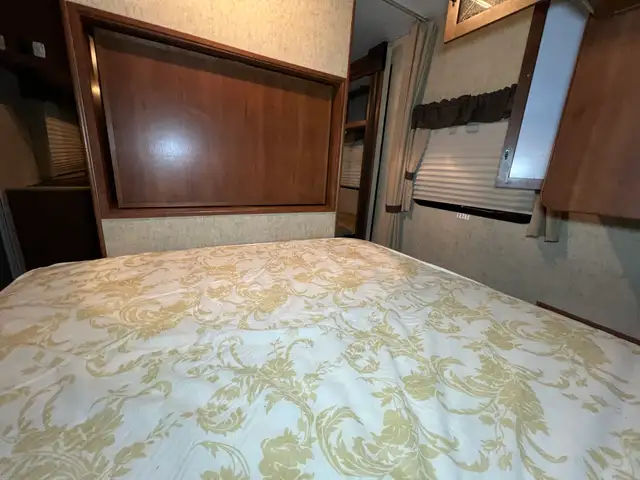 Family Double Bunk Travel Trailer - Photo 4