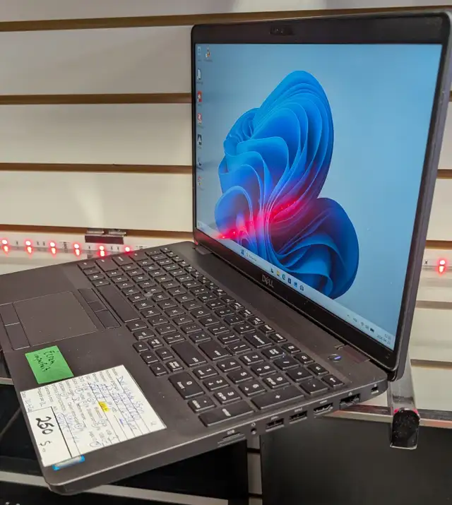 Dell Latitude 5500 15,6' i5-8265U | 16Go DDR4 SSD 256Go NVMe - Photo 2