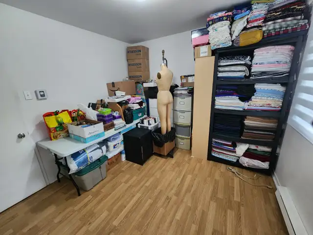 Pointe-aux-trembles beau grand 4 1/2 situé à l'étage - Photo 3