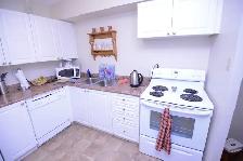 Beautiful 2 bdrm   Den to Rent at Bay Terrace Apartments! - Photo 8