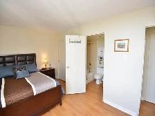 Beautiful 2 bdrm   Den to Rent at Bay Terrace Apartments! - Photo 10