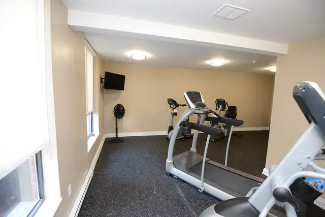 Beautiful 2 bdrm   Den to Rent at Bay Terrace Apartments! - Photo 15