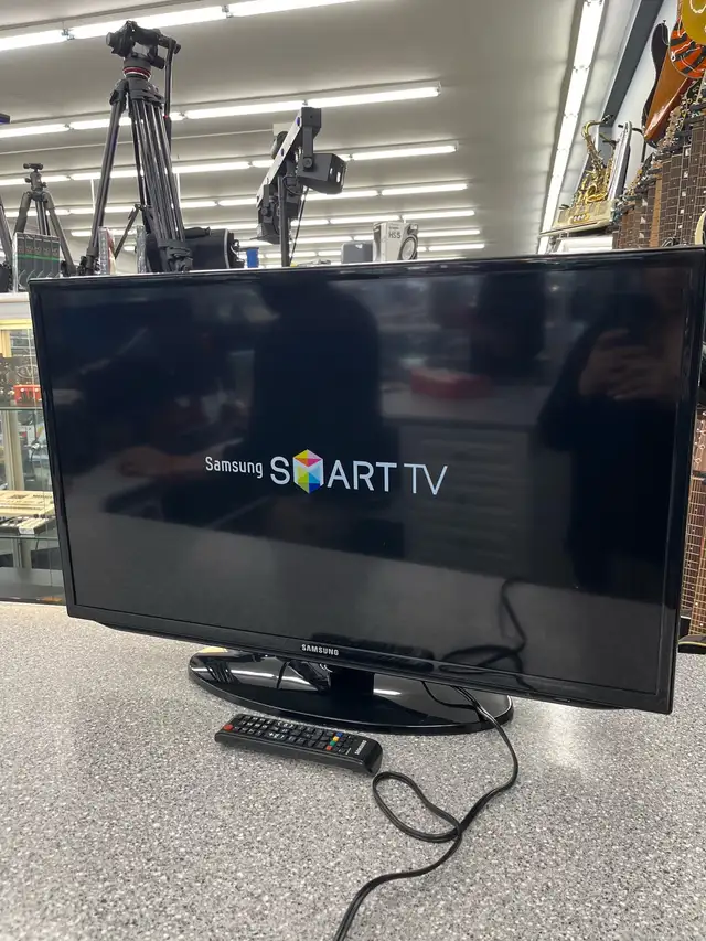 Samsung 32" Smart TV