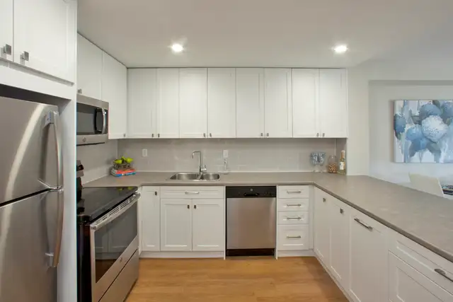 2 Bdrm for Rent at Bay Terrace Apartments in Belleville! - Photo 2