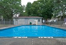 3 BEDROOM   1.5 BATHROOM TOWNHOUSE FOR RENT! - Photo 11
