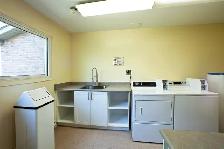 Stunning 2 Bedroom Apartment for Rent in Whitby! - Photo 10