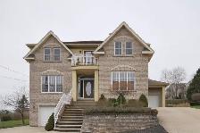 4 Bedroom 3 Bath House in Desirable Halifax Neighbourhood