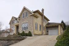 4 Bedroom 3 Bath House in Desirable Halifax Neighbourhood - Photo 2