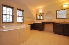 4 Bedroom 3 Bath House in Desirable Halifax Neighbourhood - Photo 21