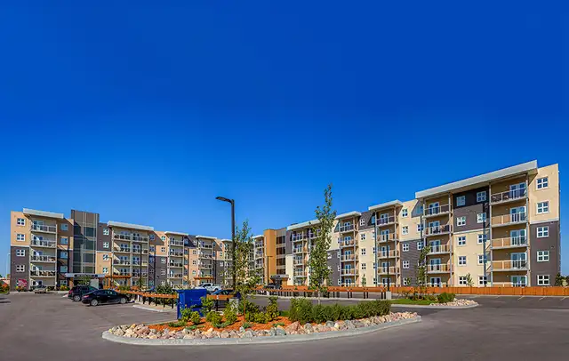 Elegant 1BR Suites in Winnipeg's prestigious Linden Ridge