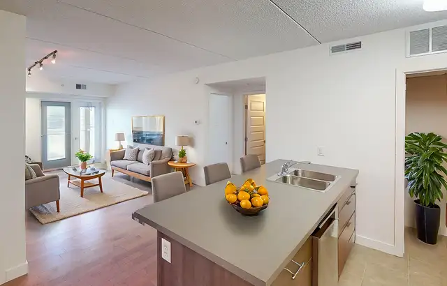 Elegant 1BR Suites in Winnipeg's prestigious Linden Ridge - Photo 13