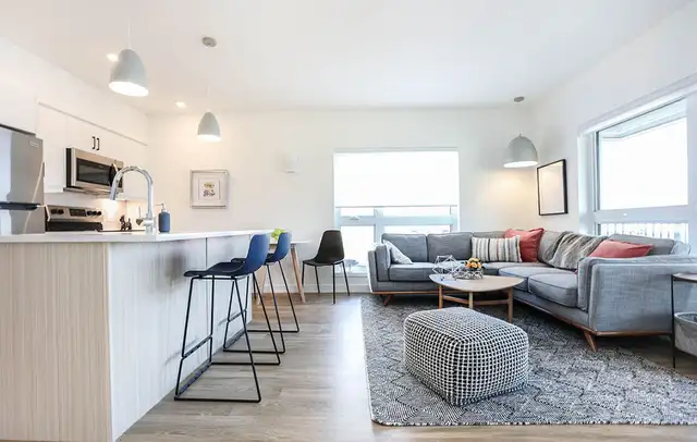 Modern 1 BR with Den in the heart of South Osborne - Stationside - Photo 8