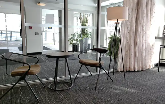 Modern 1 BR with Den in the heart of South Osborne - Stationside - Photo 15