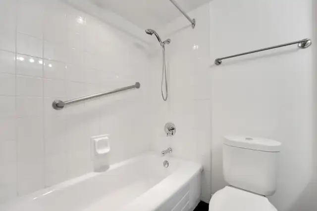 James Bay Square - 1 Bedroom available at 425 Simcoe Street, Vic - Photo 8