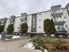 Unfurnished 2 Bed, 1 Bath Apartment - Photo 7