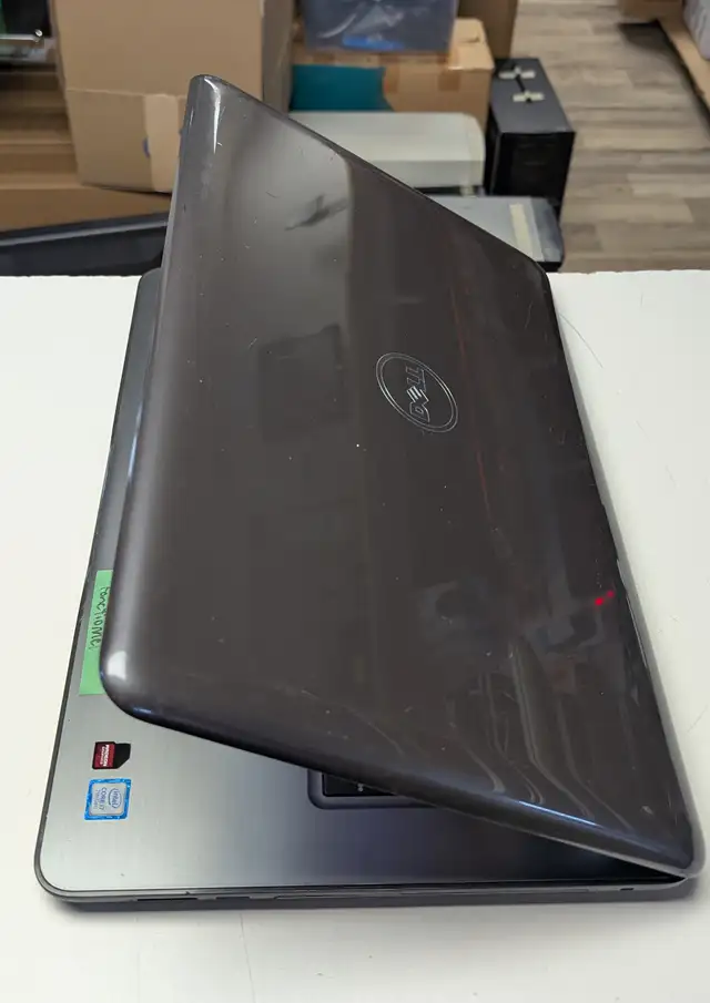 Dell Inspiron 5767 17,3' i7-7500U | 16Go DDR4 | SSD 480Go - Photo 3