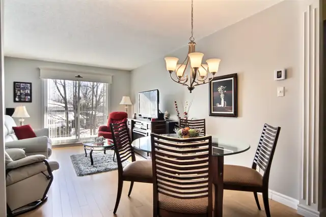 4 1/2 rue de Caen LES SAULES - POUR LE 1er JUILLET  au 1er étage - Photo 3