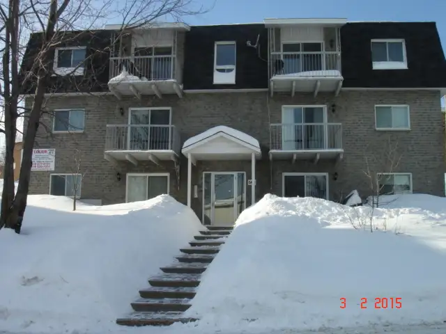 4 1/2 rue de Caen LES SAULES - POUR LE 1er JUILLET  au 1er étage - Photo 8