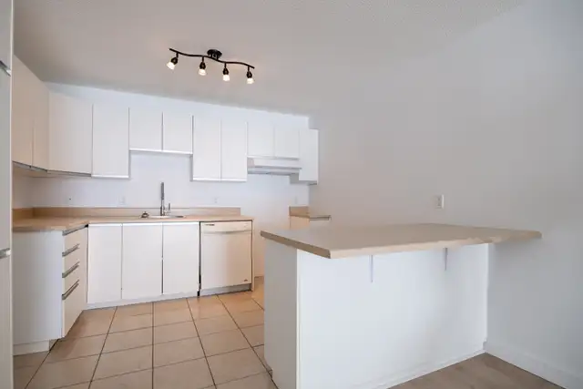 4 1/2 rue de Caen LES SAULES - POUR LE 1er JUILLET  au 1er étage - Photo 17