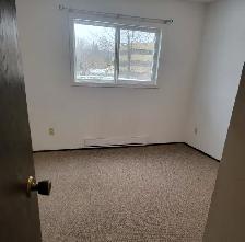 Unfurnished 2 Bed, 1 Bath Apartment - Photo 7