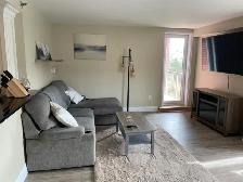 BEAUTIFUL 1 BED 1 BATH FURNISHED CONDO AVAILABLE NOW!
