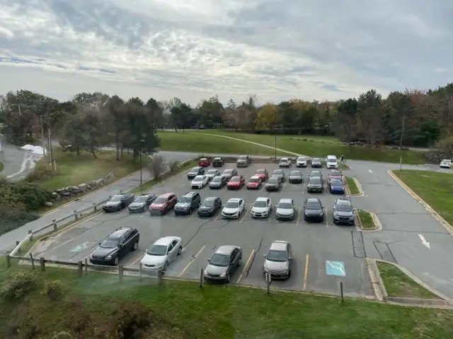 BEAUTIFUL 1 BED 1 BATH FURNISHED CONDO AVAILABLE NOW! - Photo 12