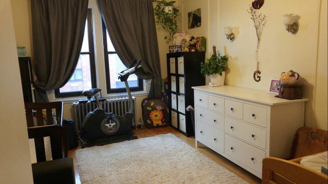 Large renovated  4 1/2 in the heart of Monkland Village for July - Photo 7