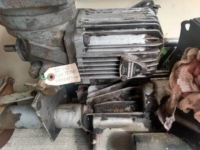 transaxles & other parts for vintage John Deere garden tractors - Photo 4