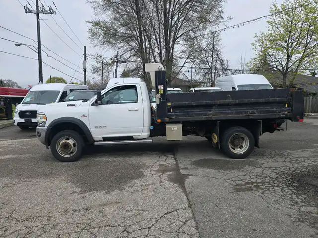 2021 Ram 5500 SLT - Photo 4