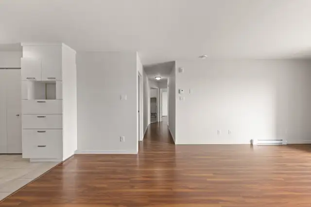 appartement  condo logement 41/2 a loué GARAGE - Photo 7