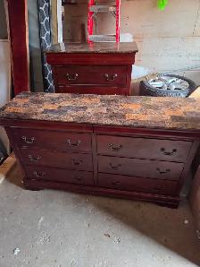 Free Bedroom furniture - Photo 4