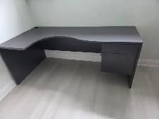 Free Bedroom furniture - Photo 5
