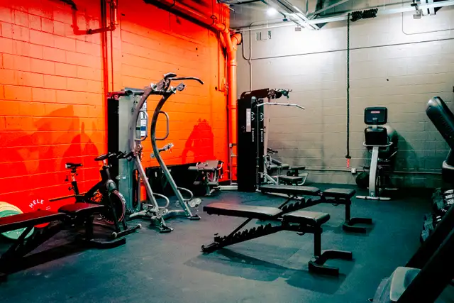 Flexible Office, Warehouse Space & Co-Work Facility - Photo 8