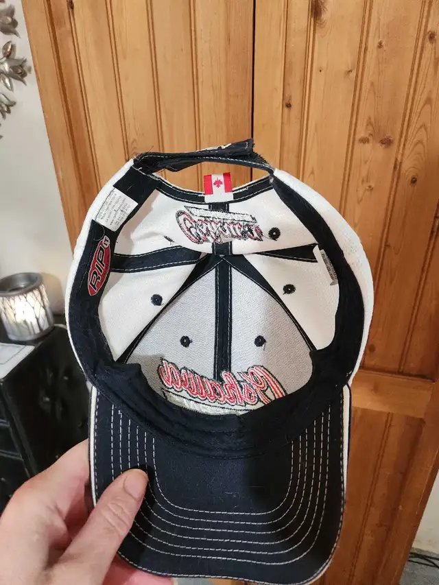 VINTAGE OSHAWA GENERALS HOCKEY HAT - Photo 4