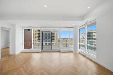 Welcome to this beautifully maintained 3-bedroom condo - Photo 4