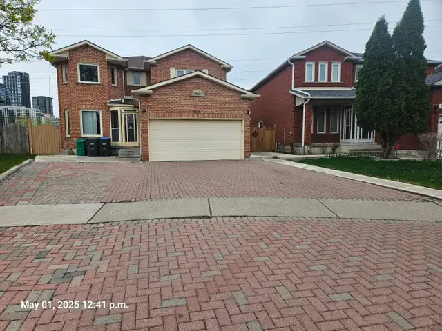 Room with Private washroom for rent, Mississauga, $1200 all incl