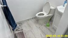 Room with Private washroom for rent, Mississauga, $1200 all incl - Photo 10