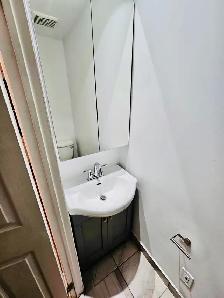 RENOVATED 31/2 MONTREAL DOWNTOWN 1370$ / 438 - 873 - 8708 - Photo 7